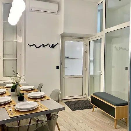 Republique * Párizs